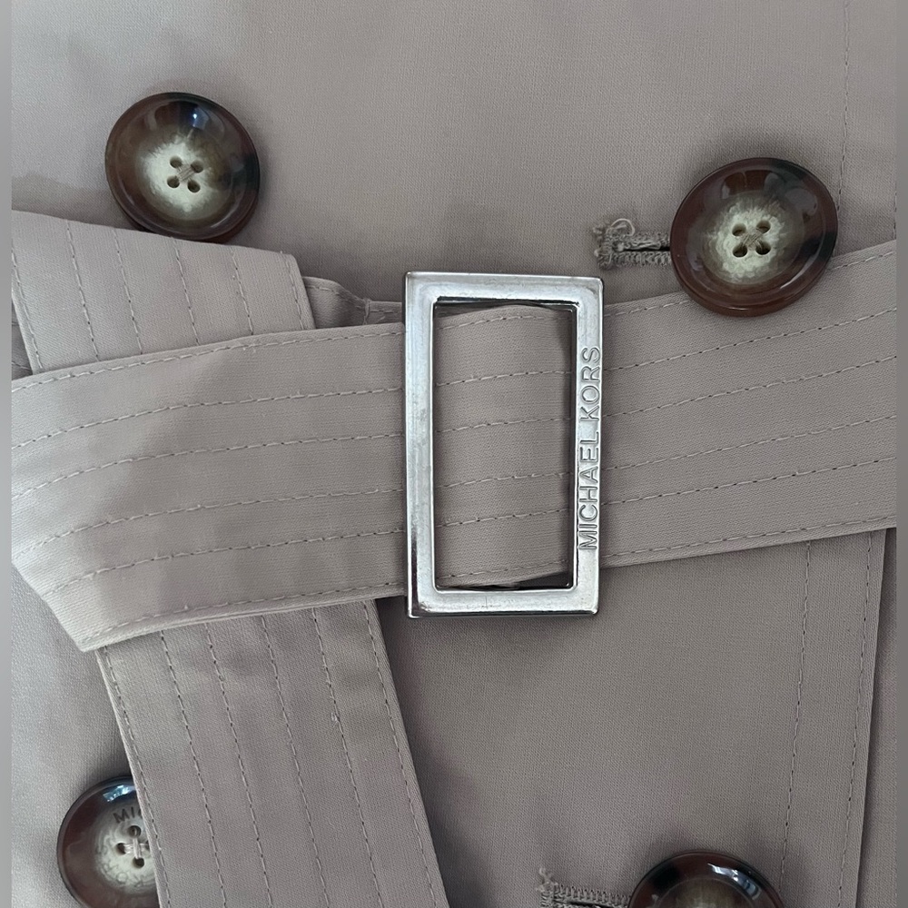 Michael Kors rain/wind jacket - Picture 6 of 9